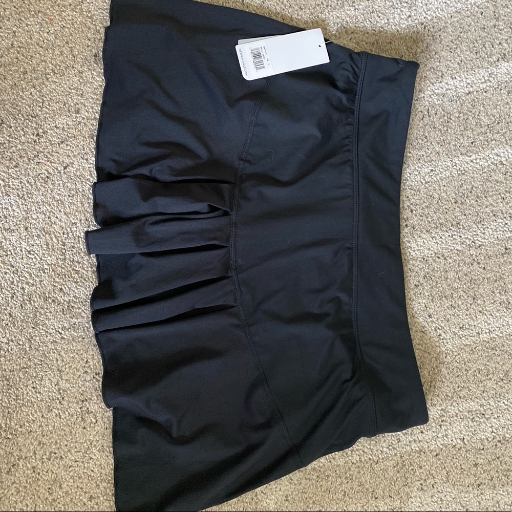 NWT! New Balance Running Skirt - Large